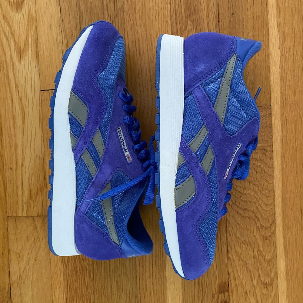 Reebok CL Ballistic Royal Blue and Platinum Sneakers.  Sz 8.5 New in Box